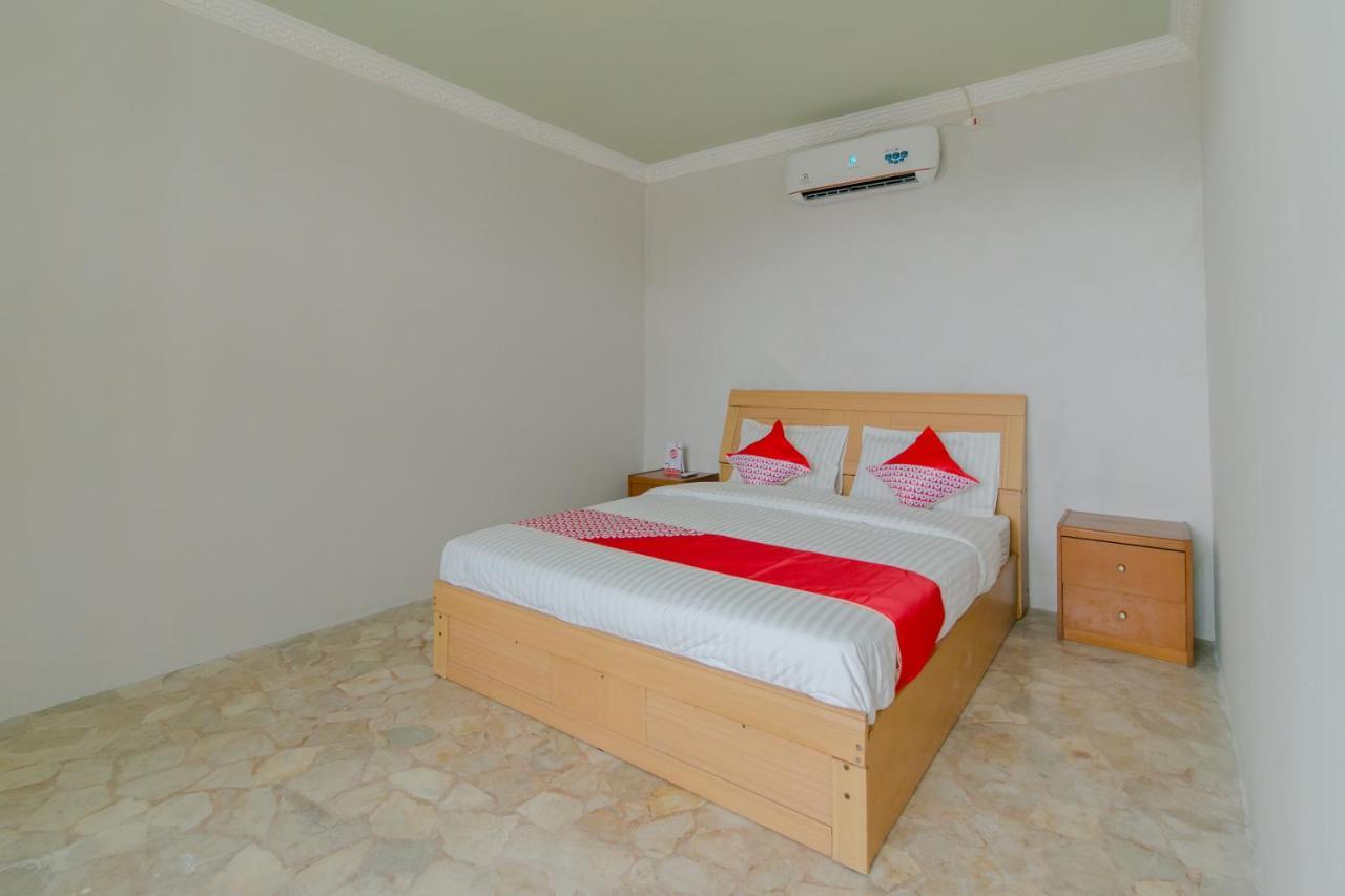 Oyo 2858 Vafa Guesthouse Cianjur Exterior foto