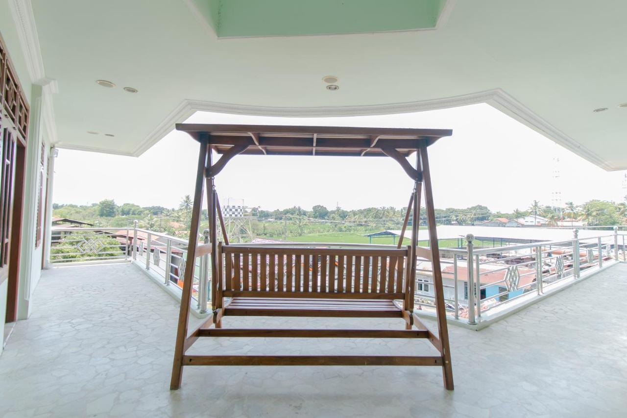 Oyo 2858 Vafa Guesthouse Cianjur Exterior foto